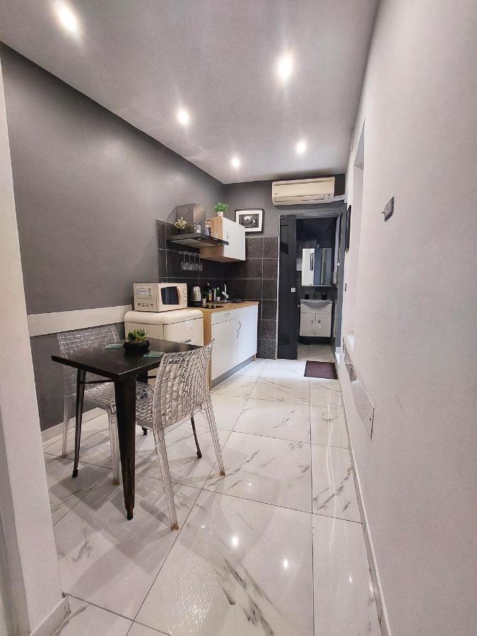 Cc-Costa Casa Apartment Napoli Bagian luar foto