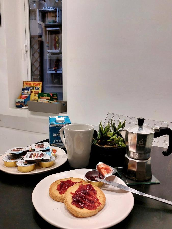 Cc-Costa Casa Apartment Napoli Bagian luar foto